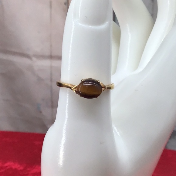Unmarked Jewelry - Tiger Eye Ring